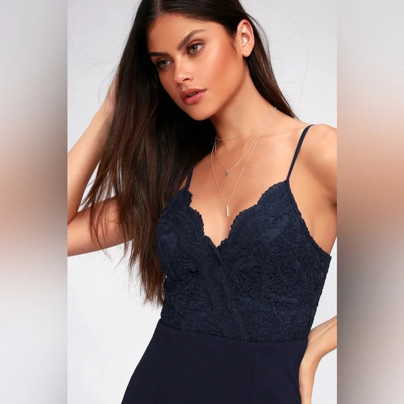 Lulus Navy Blue Crochet Lace Side Slit Leandra Maxi Dress Gown Size XS - Picture 5 of 12